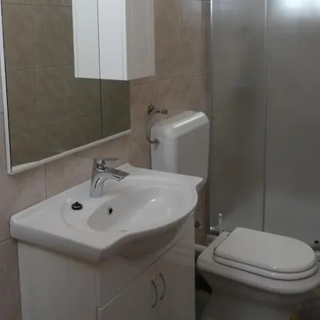 Apartments Zdrave * Donji Okrug (Ciovo)